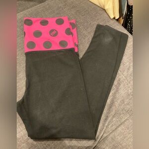 VS polka dot leggings size M